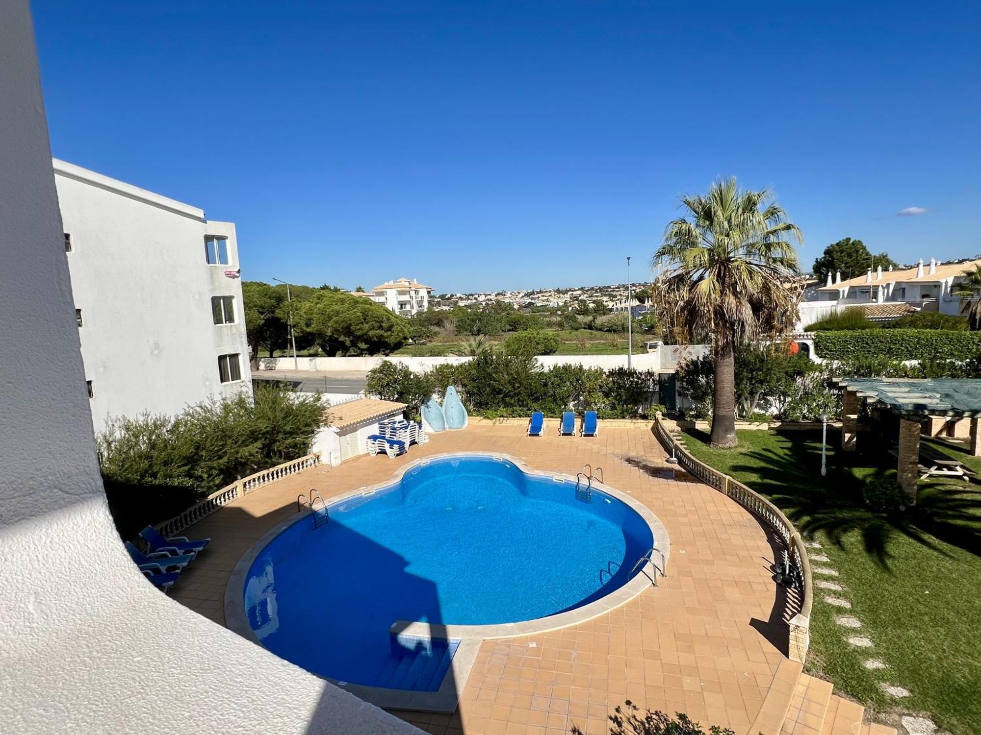Apartamento Albufeira Delight With Pool By Homing Guia  Exterior foto